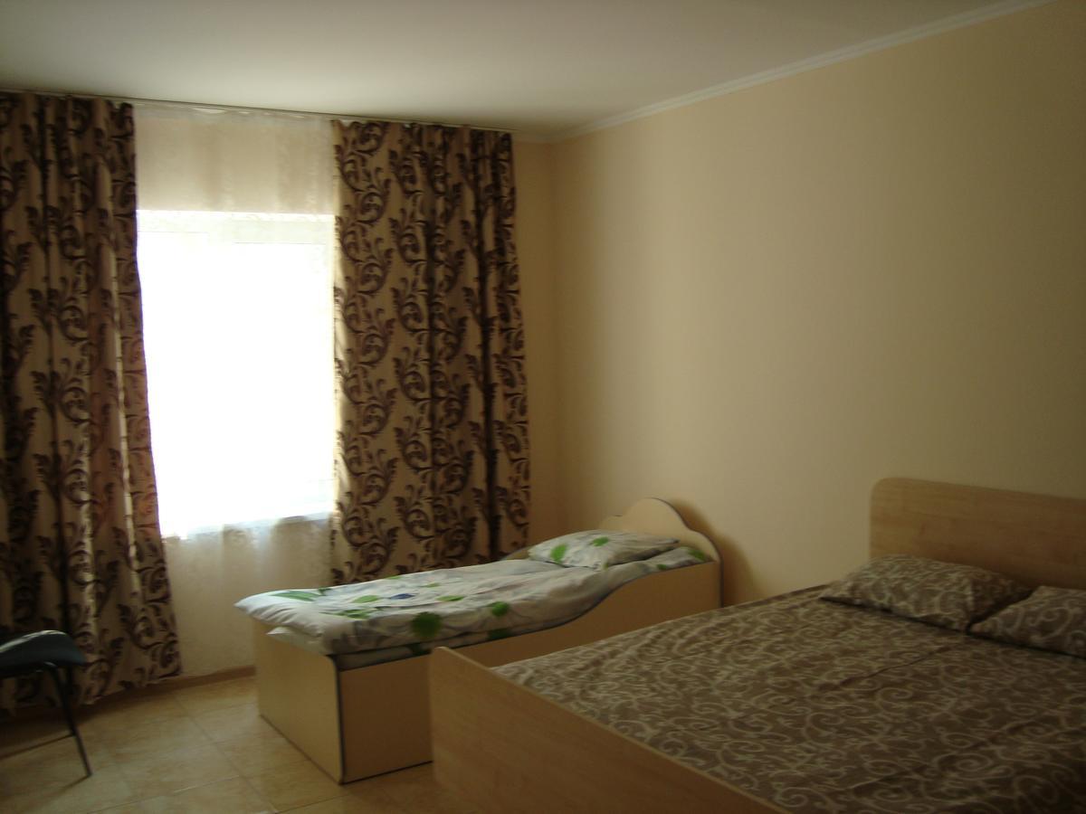 Hostel Sofia Zjytomyr Exteriör bild